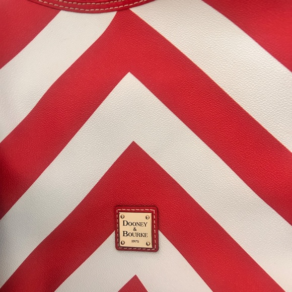 Dooney&Bourke Bag - Picture 2 of 3